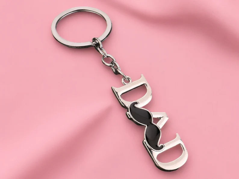 Porte Clés - Message Mom ou Dad - Maman ou Papa - Annonce grossesse ou Fête Mère / Père - Pendentif Sac