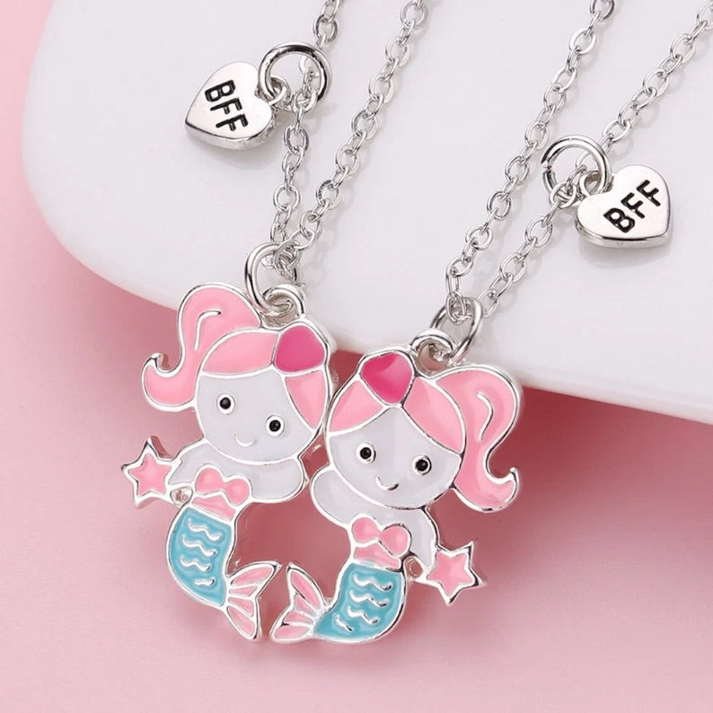 CHILD - Set of 2 Cute Heart Mermaid Friendship Necklaces - BFF Best Friends Forever - Fantasy - Magnetic Pendant