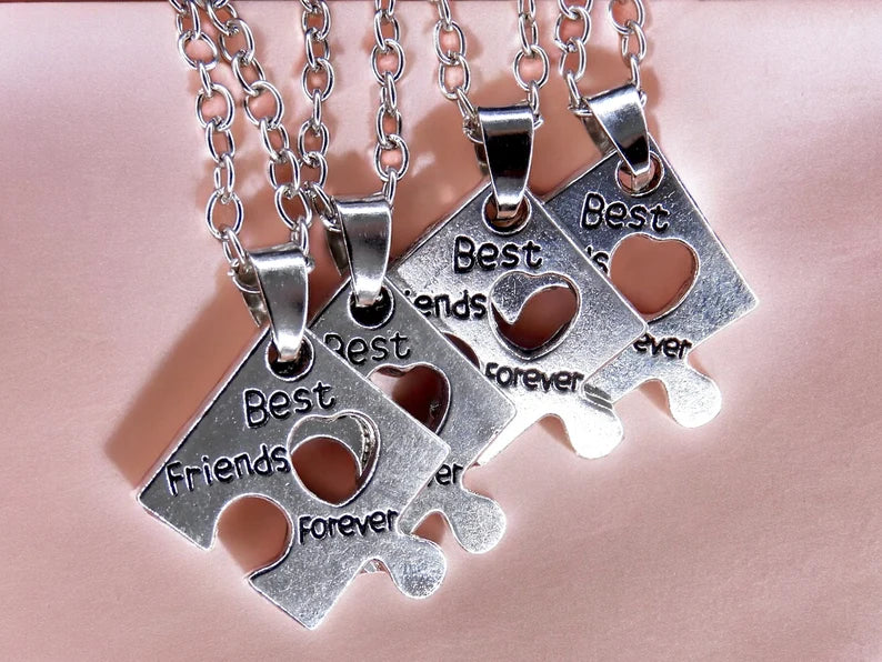 Lot de 4 Colliers D'amitié - Puzzle Coeur - BFF - Best Friends Forever - Amitié - Pendentif et Chaine Argenté