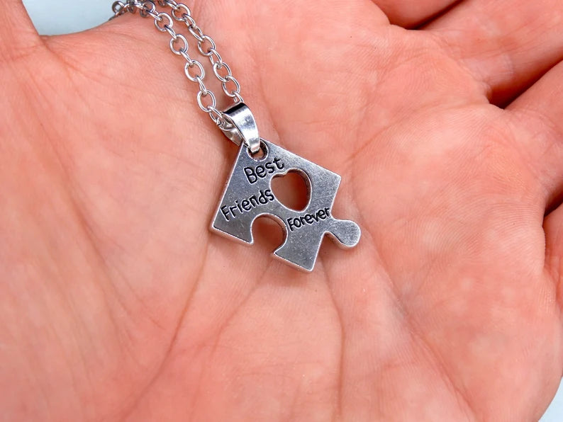 Lot de 4 Colliers D'amitié - Puzzle Coeur - BFF - Best Friends Forever - Amitié - Pendentif et Chaine Argenté