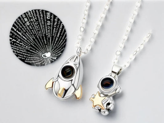Lot de 2 Colliers D'amitié - Astronautes Fusé - Projection Message - BFF - Best Friends Forever - Amoureux Couple Amitié