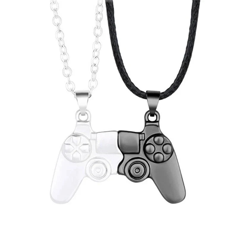 Set of 2 Friendship Necklace Chains - Game Console Controller - BFF Best Friends Forever - Fantasy - Magnetic Pendant - Couple Lovers