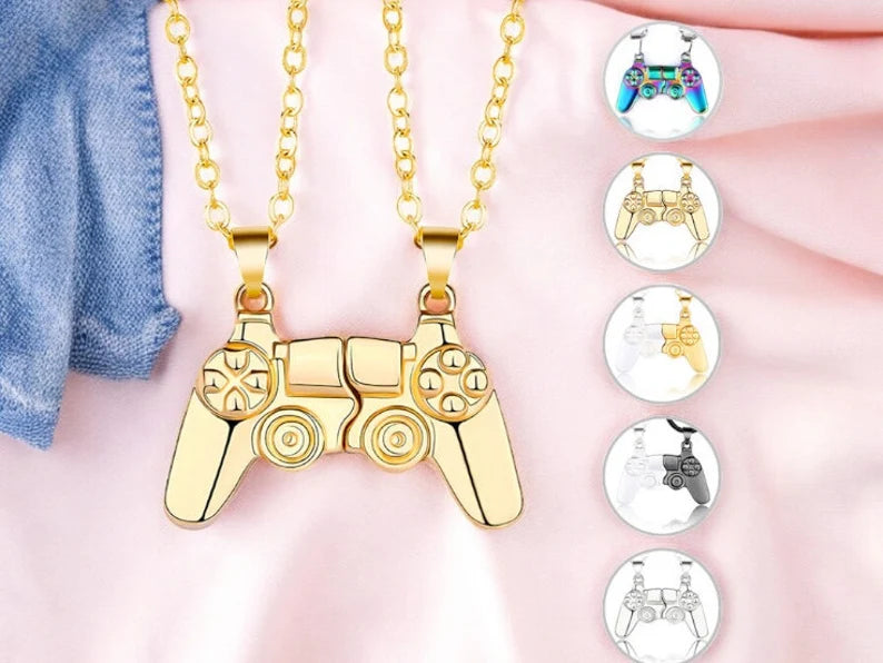 Set of 2 Friendship Necklace Chains - Game Console Controller - BFF Best Friends Forever - Fantasy - Magnetic Pendant - Couple Lovers