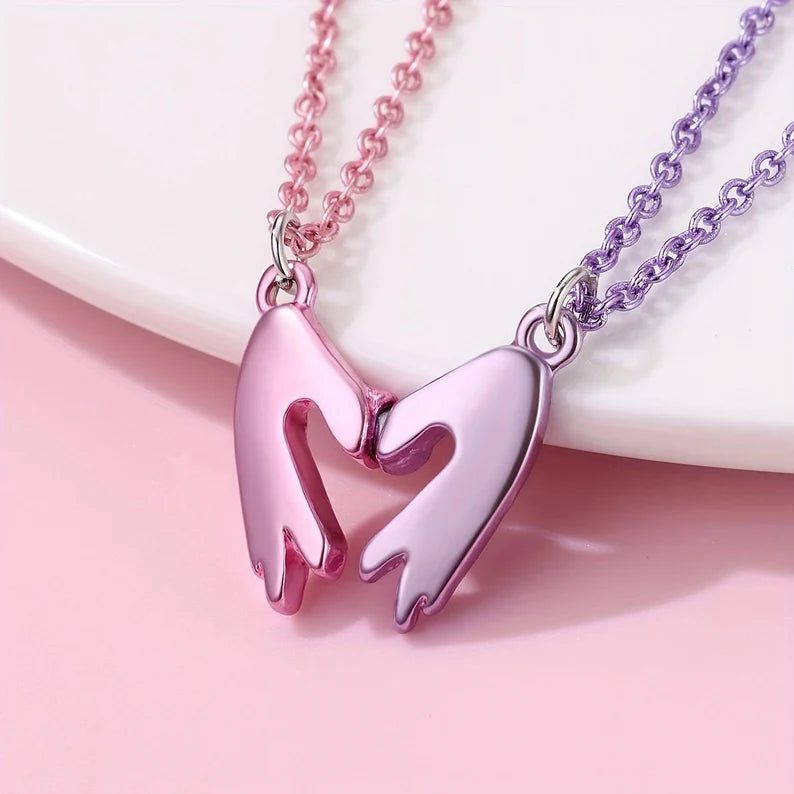 CHILD - Set of 2 Friendship Necklaces Hands together making Heart - BFF Best Friends Forever - Fantasy - Magnetic Pendant