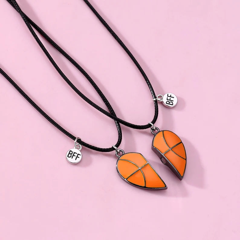 Lot de 2 Colliers D'amitié Aimanté - Coeur Ballon de Basket - BFF - Best Friends Forever - Pendentif Aimanté - Amoureux Couple Amitié
