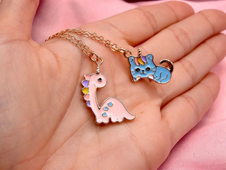 CHILD - Set of 2 Cute Unicorn Cat Dinosaur Friendship Necklaces - BFF Best Friends Forever - Fantasy - Magnetic Pendant