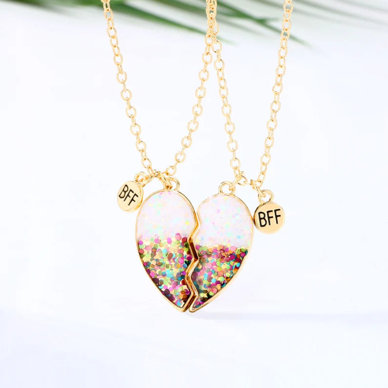 CHILDREN - Set of 2 Glitter Heart Friendship Necklace Chains - BFF Best Friends Forever - Fancy - Magnetic Pendant with Gold Chain