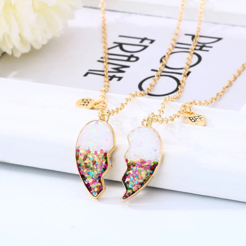 CHILDREN - Set of 2 Glitter Heart Friendship Necklace Chains - BFF Best Friends Forever - Fancy - Magnetic Pendant with Gold Chain