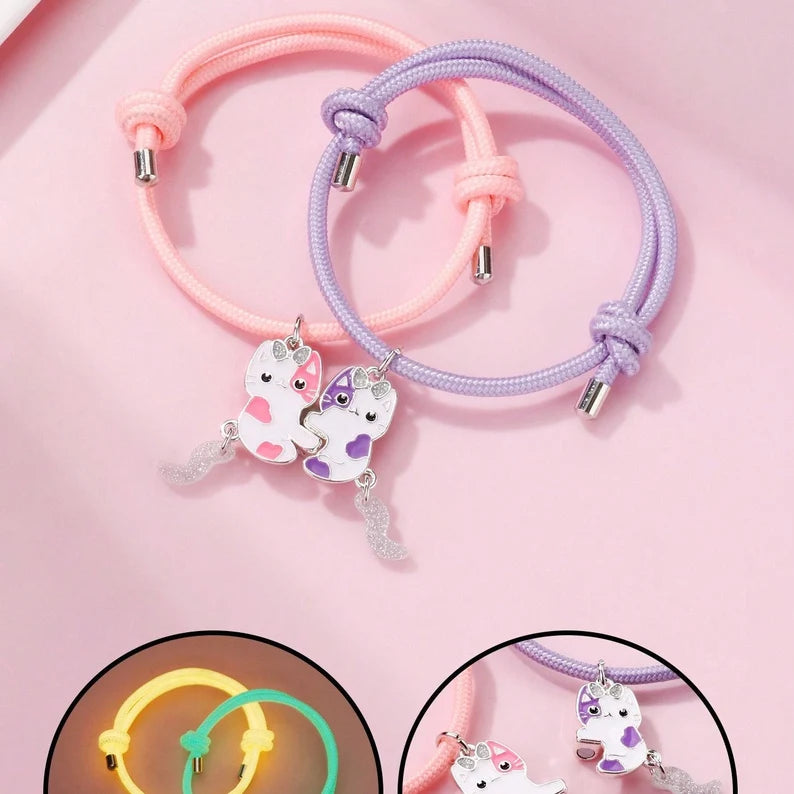 KINDER – Set mit 2 verstellbaren Freundschaftsarmbändern, kleine Katze – BFF, beste Freunde für immer – Fantasie – phosphoreszierender magnetischer Anhänger