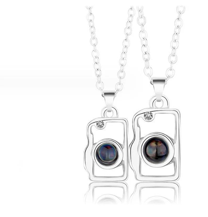Lot de 2 Colliers D'amitié Aimanté - Appareil Photo - BFF - Best Friends Forever - Amoureux Couple Amitié - Projection Message