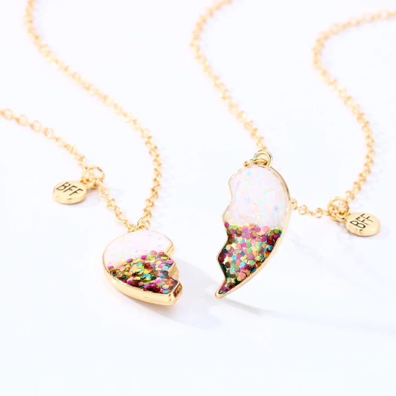 CHILDREN - Set of 2 Glitter Heart Friendship Necklace Chains - BFF Best Friends Forever - Fancy - Magnetic Pendant with Gold Chain