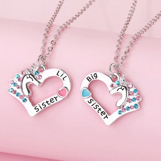 Lot de 2 Colliers Coeurs Licornes - Soeurs - Famille Petite Soeur Grande Soeur - Pendentif Coeur Licorne Strass