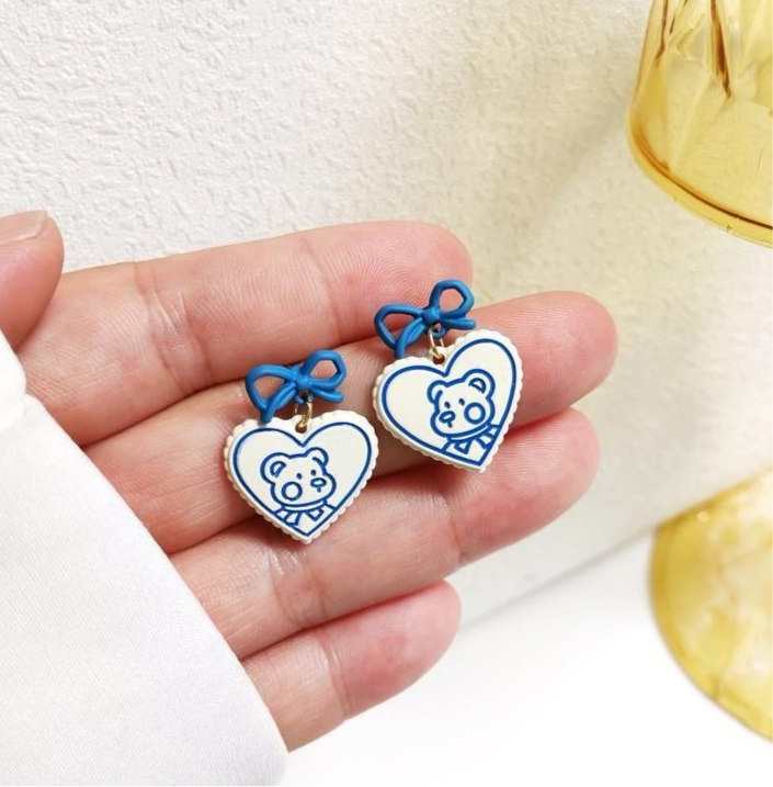 Boucles Oreilles Clip - Clip d'oreilles - Ourson Petit Noeux Bleu - Cuivre Plaqué Or