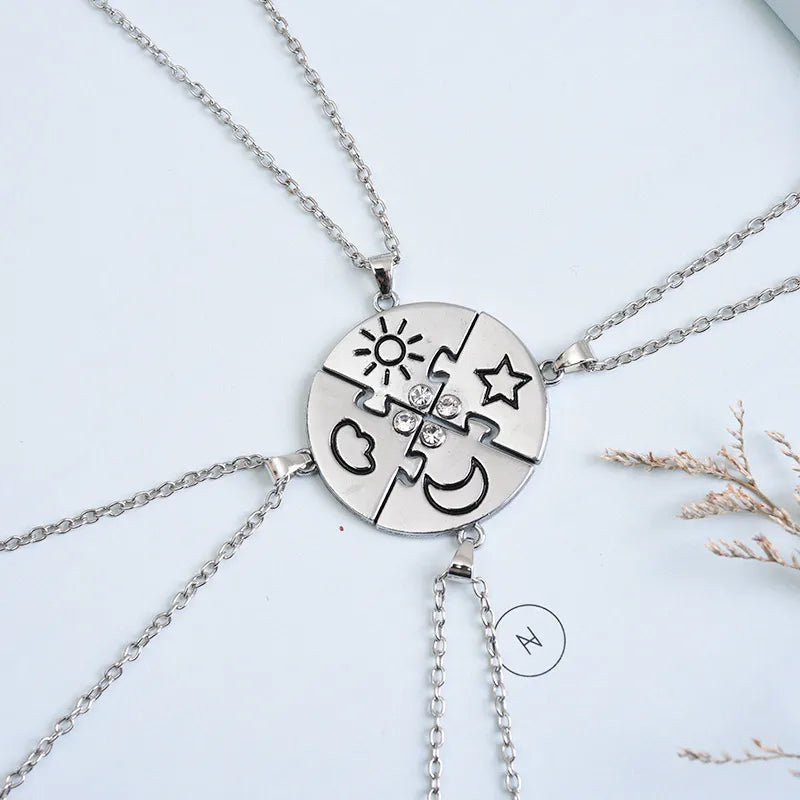 Lot de 4 Colliers D'amitié - Etoile Lune Soleil Nuage - BFF - Best Friends Forever - Pendentif Puzzle Rond - Mignon - Amitié - À Partager