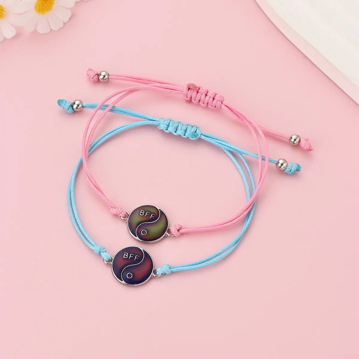 Set mit 2 verstellbaren Freundschaftsarmbändern aus Kordel, beste Freunde, Ying und Yang – BFF beste Freunde – Fantasy – magnetischer Anhänger – Liebhaber – Paar