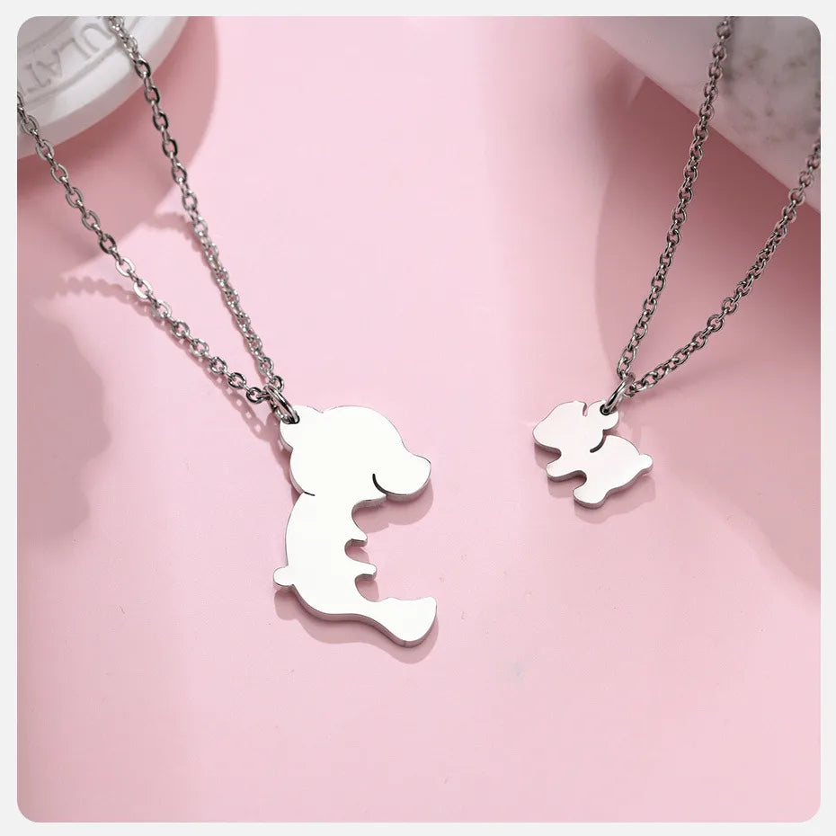 Lot de 2 Colliers - Mère Enfant - Famille Parents Enfant Maman - Pendentif Ours et Ourson à partager - Acier Inoxydable