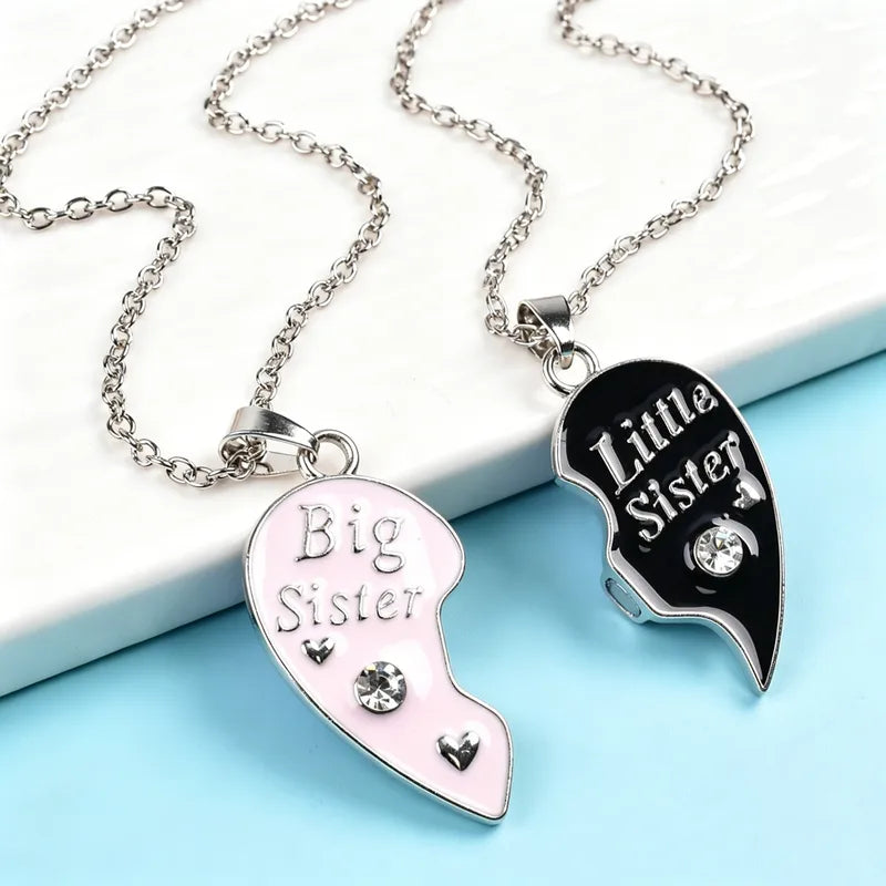 Lot de 2 Colliers Sister Forever - Soeurs - Ainée Cadette - Famille Enfant Soeur Filles - Pendentif Coeur Strass - Acier Inoxydable