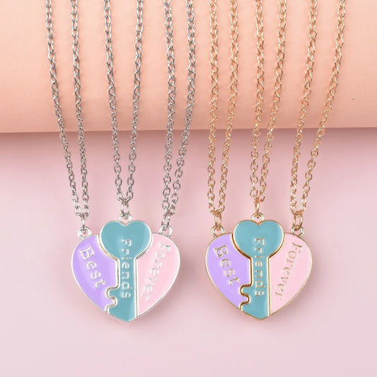 KINDER – Set mit 3 glitzernden Herz-Freundschaftsketten – BFF Best Friends Forever – Fantasy-Schmetterling – süßer magnetischer Anhänger