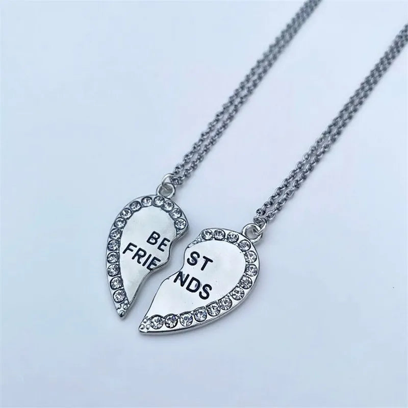 Lot de 2 Colliers D'amitié - Coeur - BFF - Best Friends Forever - Amitié - Pendentif et Chaine Argenté Doré Strass