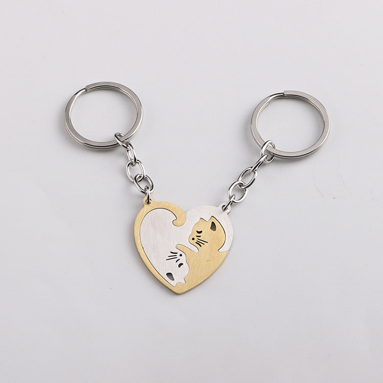 Set of 2 Intertwined Cats Keyrings - BFF Best Friends Forever Lovers or Couple - Fantasy - Bag Pendant