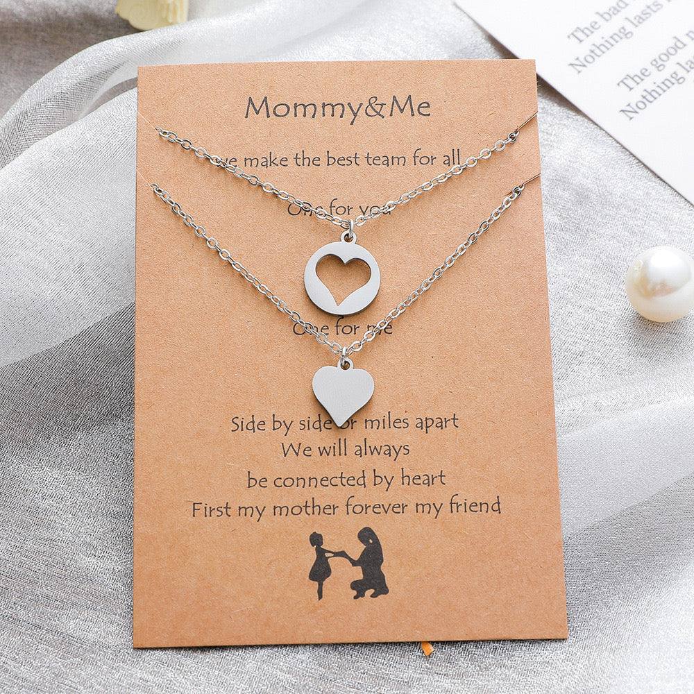 Set of 2 Mother Daughter Necklaces - Family Parents Child Mom Daughter - Fantasy - Heart Pendant - Stainless Steel