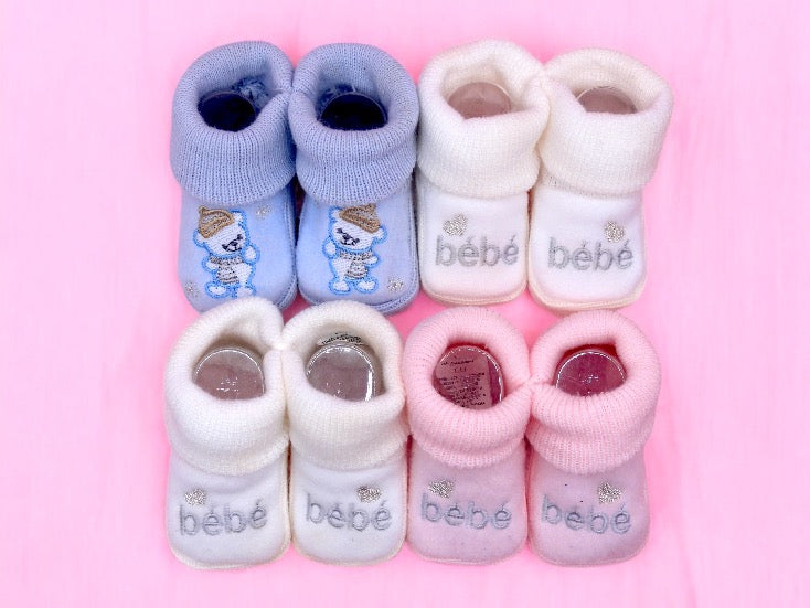 Baby Booties - Embroidered Baby or Bear Birth Layette / Pregnancy Birth Announcement