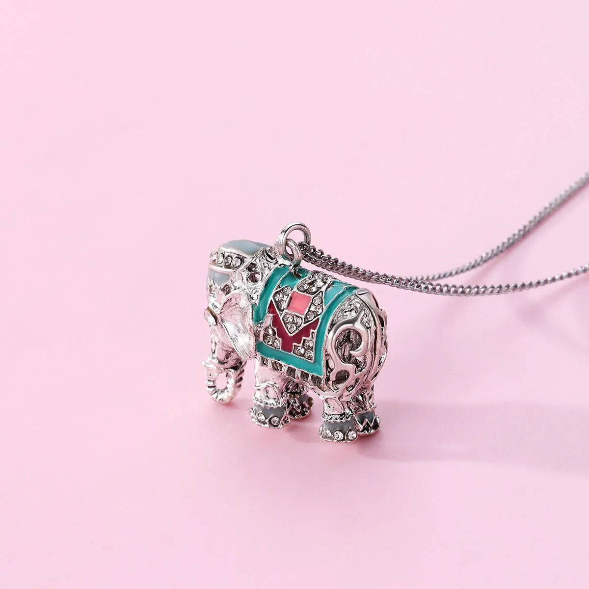 Collier avec Carte - Eléphant - Strass - Pendentif - Fantaisie - Alliage Doré Argenté