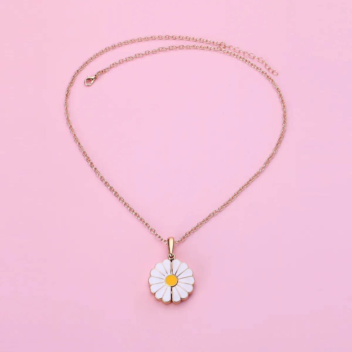 Collier avec Pendentif - Marguerite qui s'ouvre - Fleur - Gravure I Love You - Cœur - Mignon