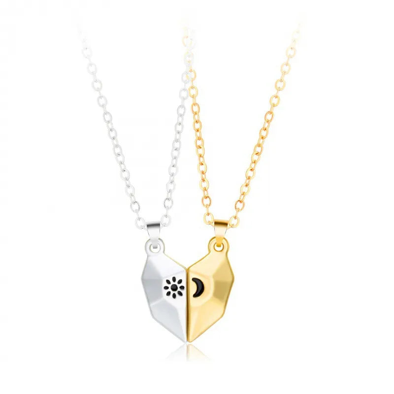 CHILDREN - Set of 2 Glitter Heart Friendship Necklace Chains - BFF Best Friends Forever - Fancy - Magnetic Pendant with Gold Chain