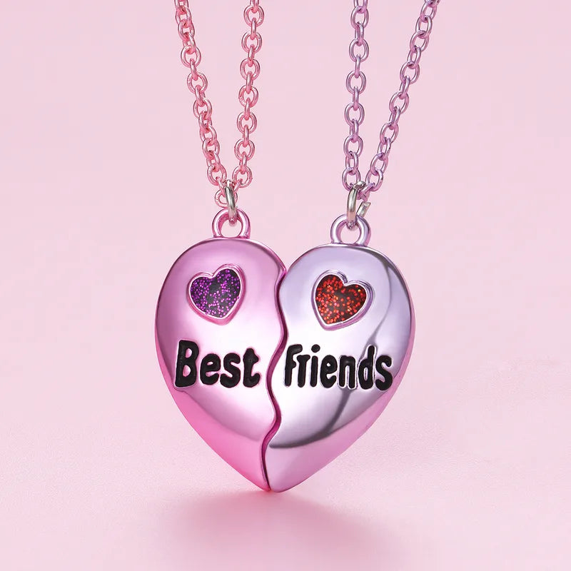 KINDER – Set mit 2 glitzernden Herz-Freundschaftsketten – BFF Best Friends Forever – Ausgefallen – Magnetanhänger mit Goldkette