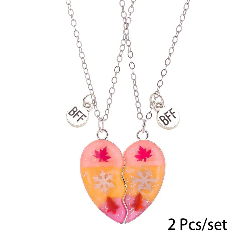 Lot de 2 Colliers D'amitié Aimanté - Coeur Paillettes Papillon Feuille Erable Nuage - BFF - Best Friends Forever - Amitié - Pendentif Chaîne Doré Argenté