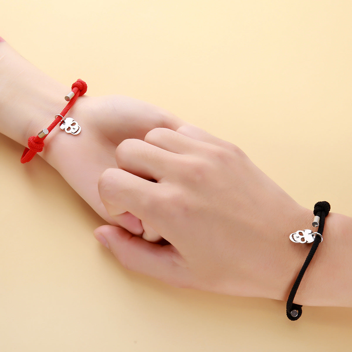 Lot de 2 Bracelets D'amitié Cordon Réglable - Crane Squelette - BFF - Best Friends Forever - Amitié - Pendentif Aimanté Coeur