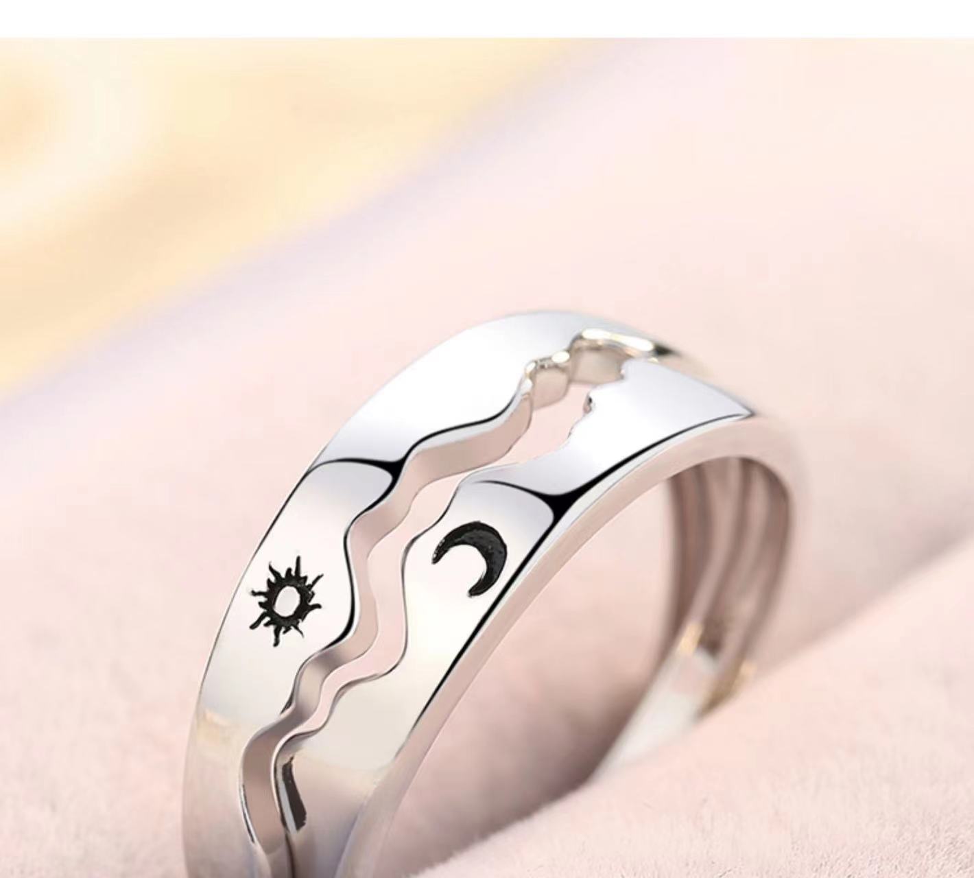 Set of 2 Heartbeat Heartbeat Friendship Rings - BFF Best Friends Couple Lovers - Adjustable Rings - Electrocardiogram