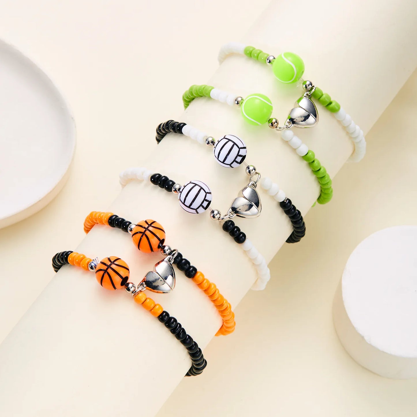 KINDER – Set mit 2 elastischen Kordelarmbändern „Beste Freunde“ – BFF Best Friends Forever – Ausgefallen – Magnetanhänger